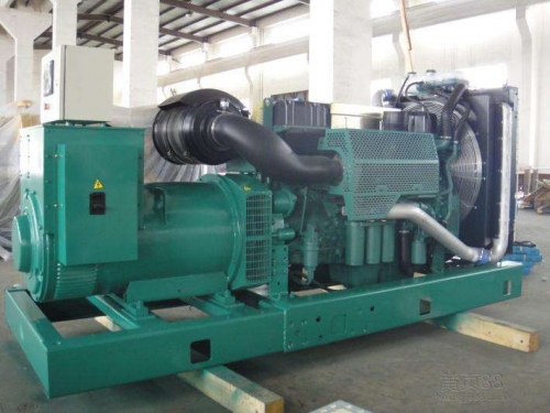 清城便携静音：租赁无声发电机组，便携式解决能源需求